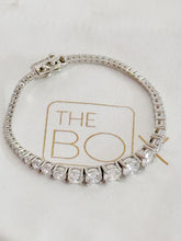 Load image into Gallery viewer, N.10 Graduated Tennis bracelets
