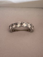 Load image into Gallery viewer, Oval cut Moissanite Ring
